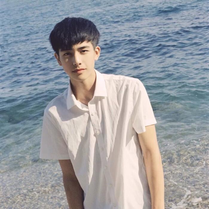 啊巴啊巴的第一张照片--昆明相亲服务中心