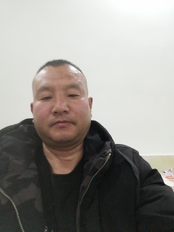 肖小江的第一张照片--昆明相亲服务中心