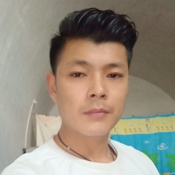 啊锋的第一张照片--昆明相亲服务中心