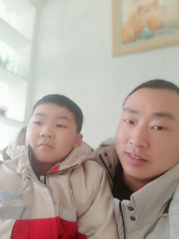 潇洒自由人的第一张照片--昆明相亲服务中心