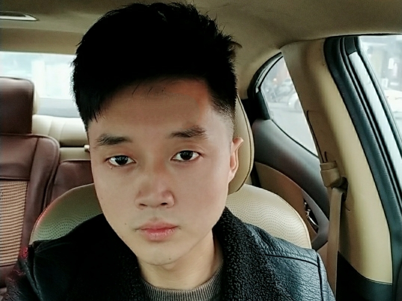 热心市民小林的第一张照片--昆明相亲服务中心