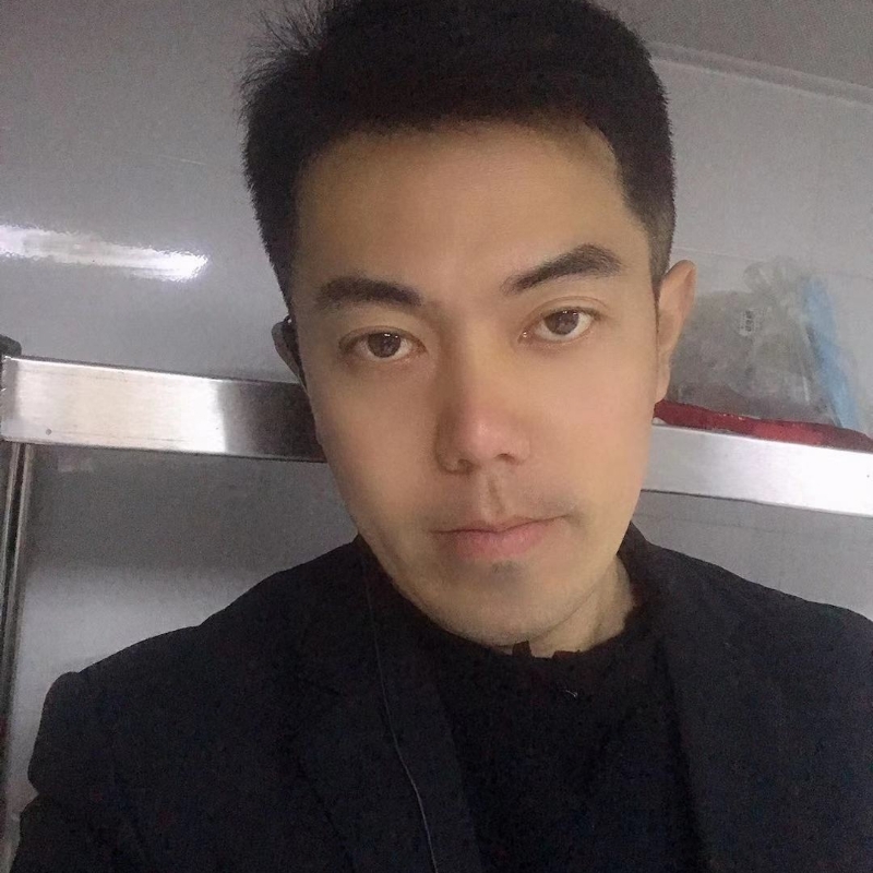 李龙的第二张照片--昆明相亲服务中心