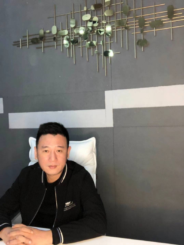 SAM的第一张照片--昆明相亲服务中心