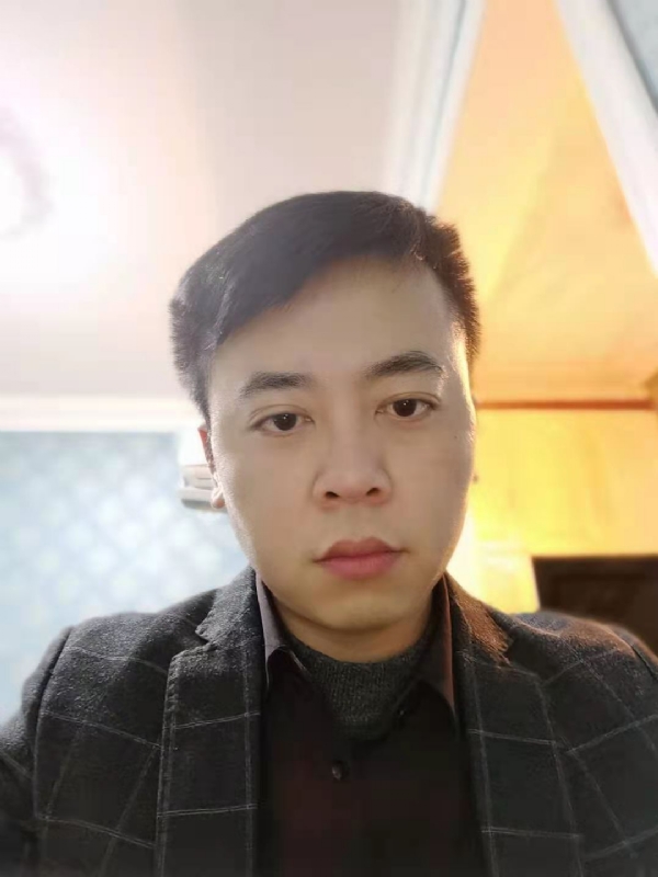 浔城烟雨的第一张照片--昆明相亲服务中心