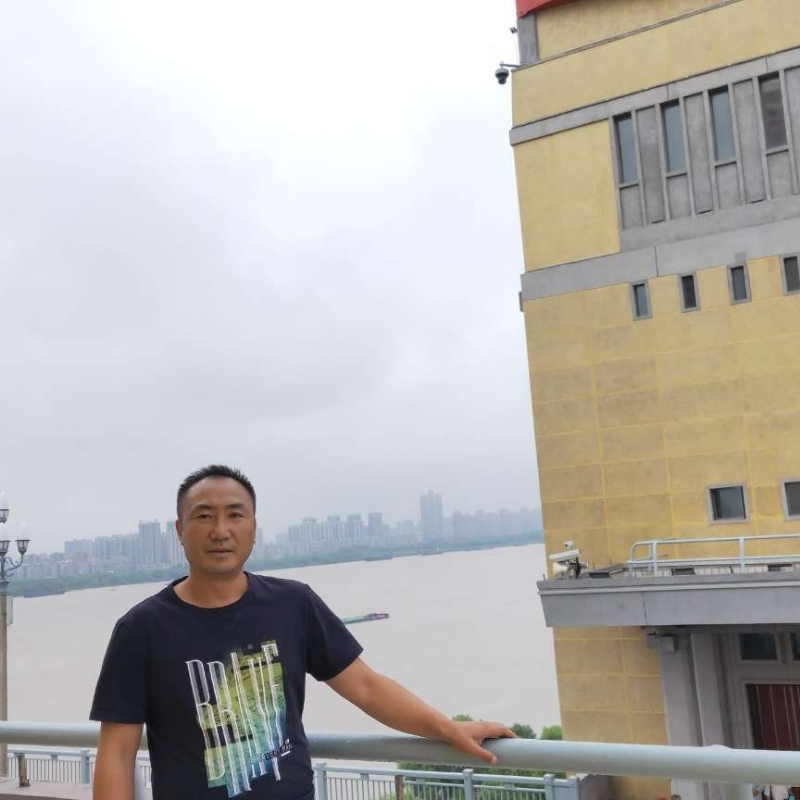 明天的第一张照片--昆明相亲服务中心