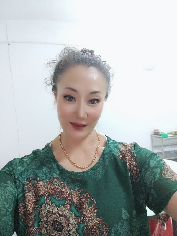 燕子的第二张照片--昆明相亲服务中心