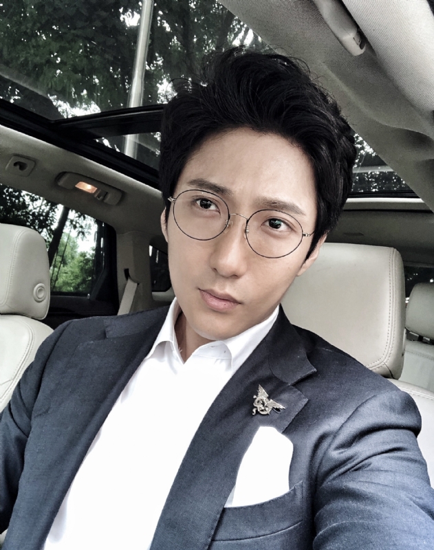 雲天的第一张照片--昆明相亲服务中心