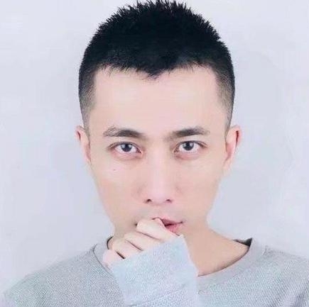 辛酉的第一张照片--昆明相亲服务中心