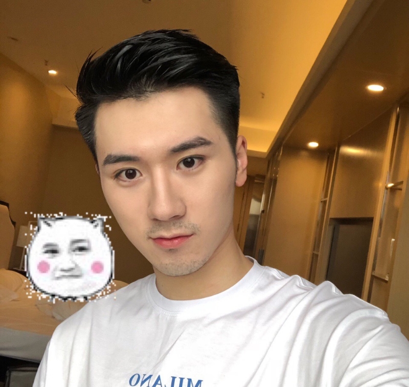 暗里着迷的第二张照片--昆明相亲服务中心