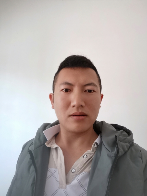 简单的第一张照片--昆明相亲服务中心