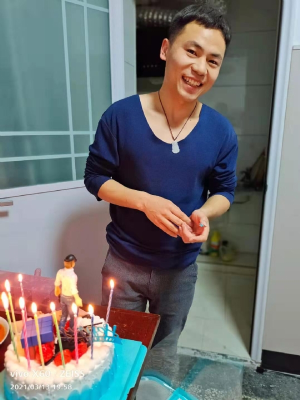 找结婚对象的第一张照片--昆明相亲服务中心