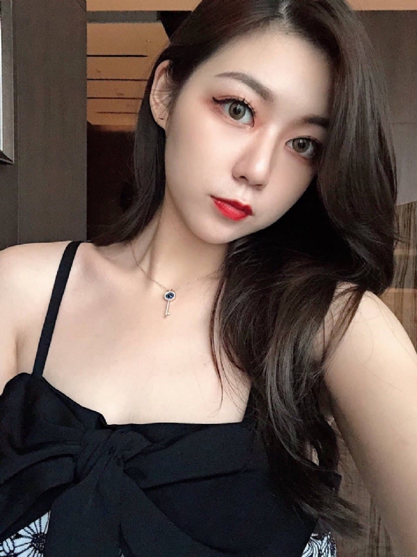 半度微涼的第一张照片--昆明相亲服务中心