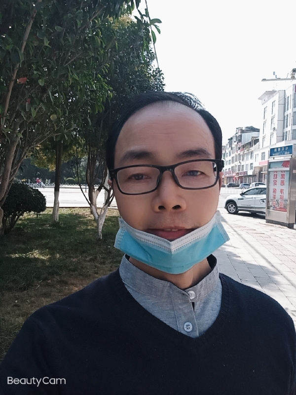 开心生活的第一张照片--昆明相亲服务中心