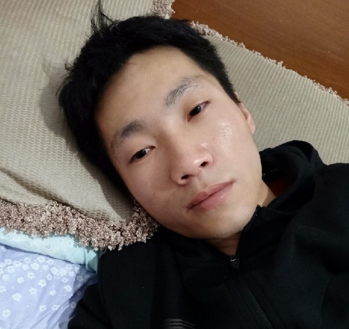 老鼠爱上猫的第一张照片--昆明相亲服务中心