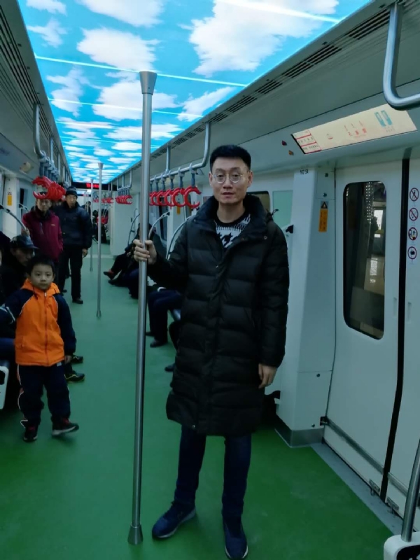 朱利安的第二张照片--昆明相亲服务中心