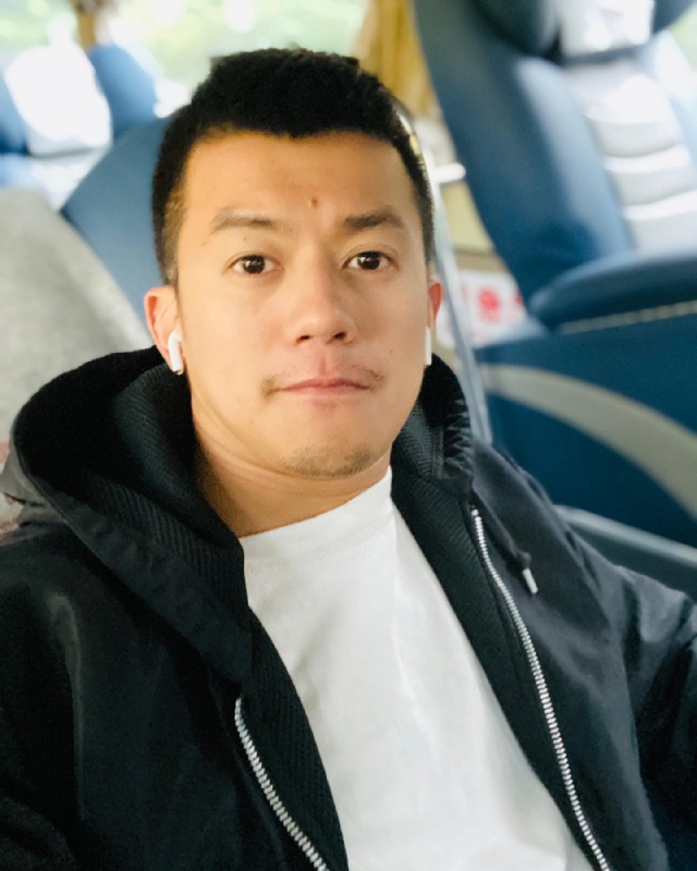 陈赫的第一张照片--昆明相亲服务中心