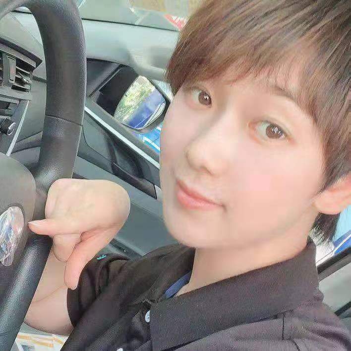 燕子的第一张照片--昆明相亲服务中心