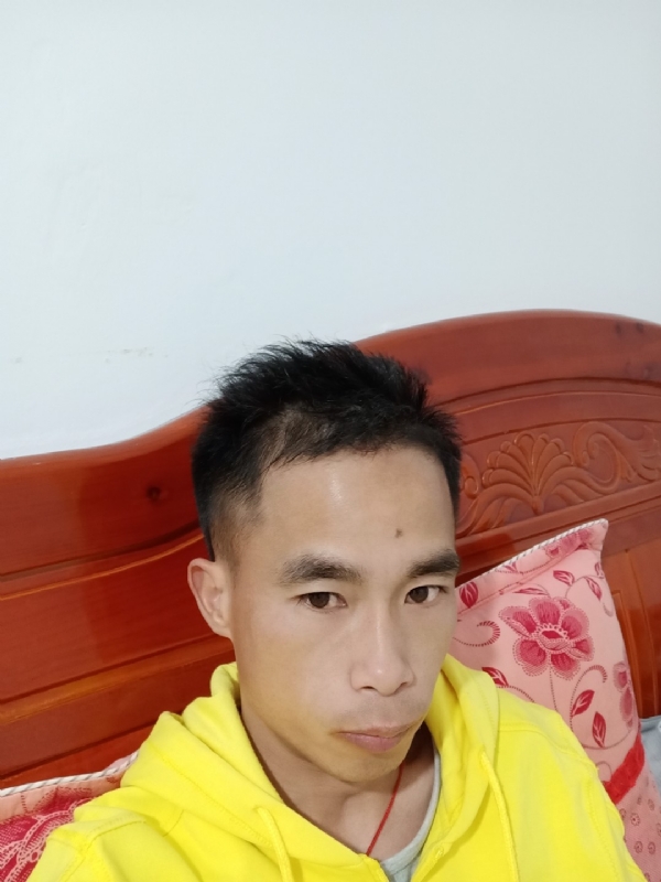 小biu崽的第一张照片--昆明相亲服务中心