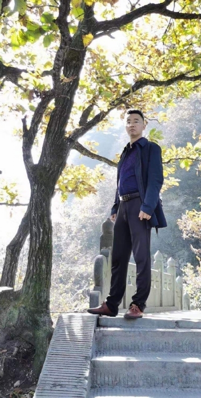 无厘头的第一张照片--昆明相亲服务中心