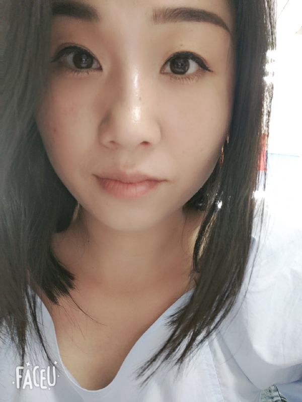 安然自若的第一张照片--昆明相亲服务中心