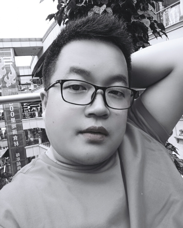 2公子的第三张照片--昆明相亲服务中心