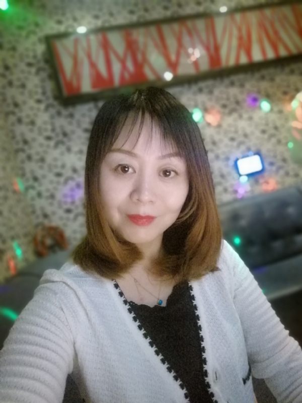 心如止水的第一张照片--昆明相亲服务中心