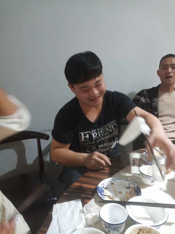 非诚勿扰的第一张照片--昆明相亲服务中心