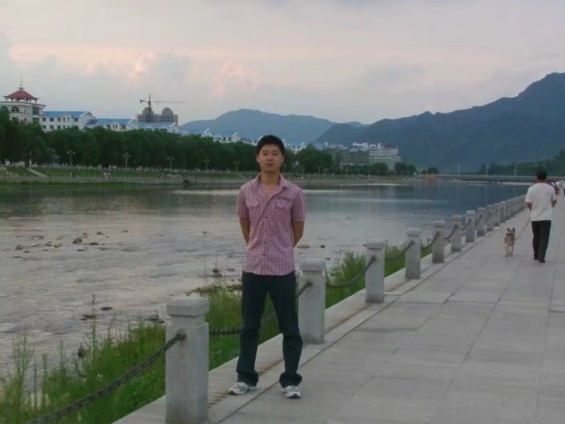 王王的第一张照片--昆明相亲服务中心