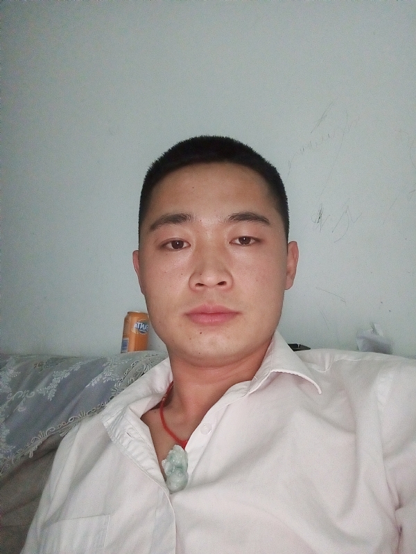 也许太年轻的第一张照片--昆明相亲服务中心