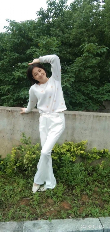 九妹的第四张照片--昆明相亲服务中心