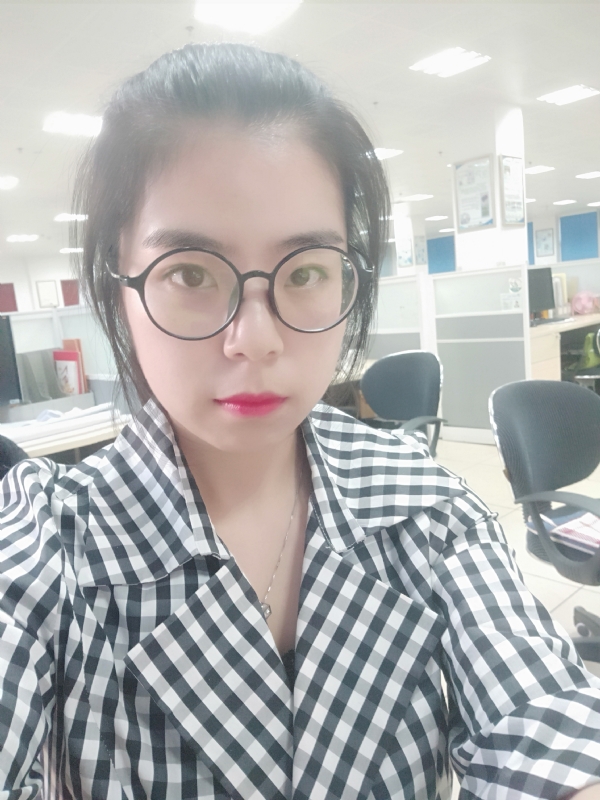 莹莹的第一张照片--昆明相亲服务中心