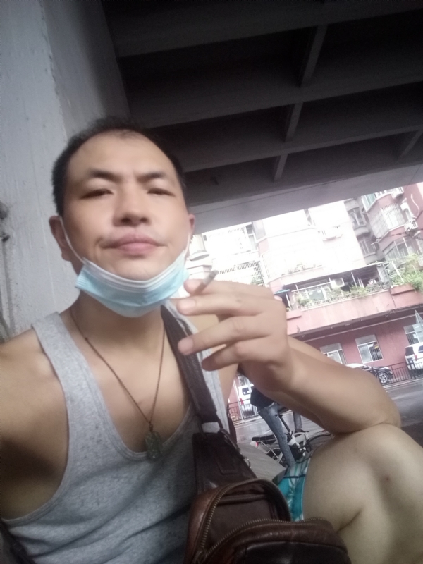 H21的第二张照片--昆明相亲服务中心