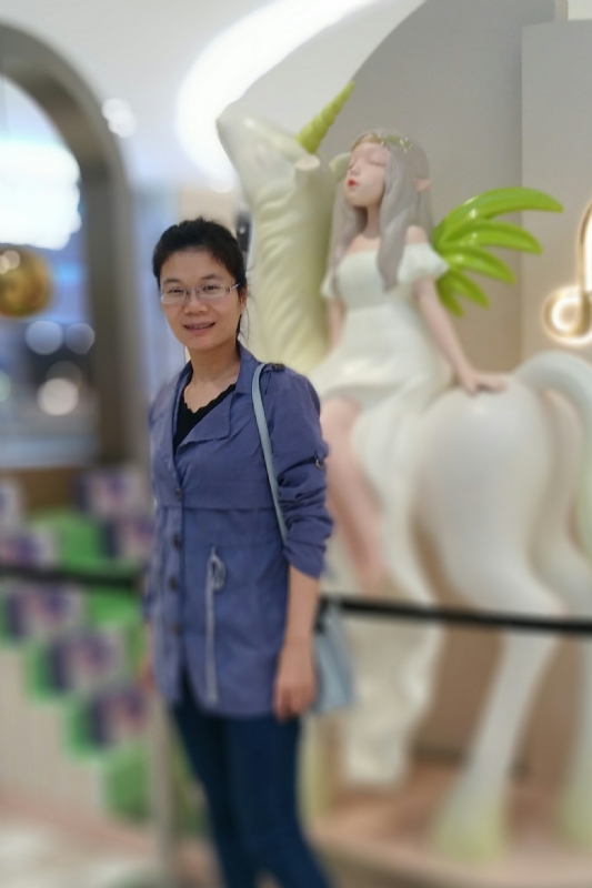 霞的第一张照片--昆明相亲服务中心