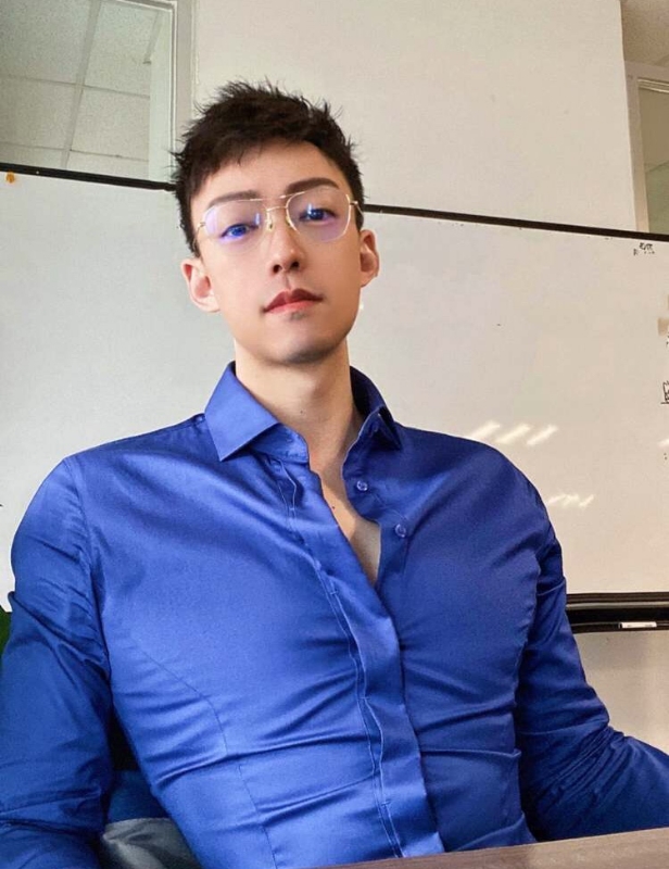 黎明的梦的第一张照片--昆明相亲服务中心