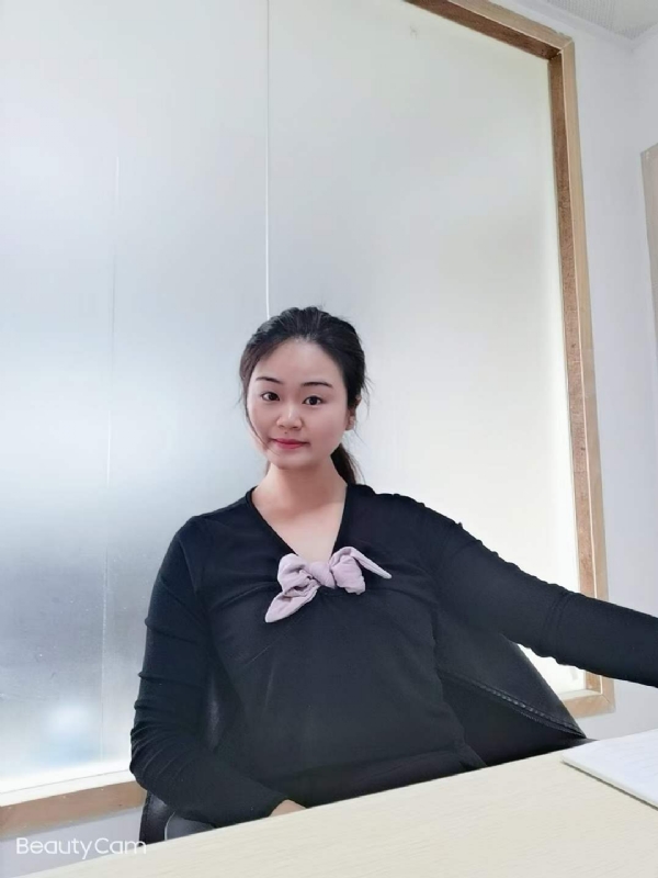 美美在深的第一张照片--昆明相亲服务中心