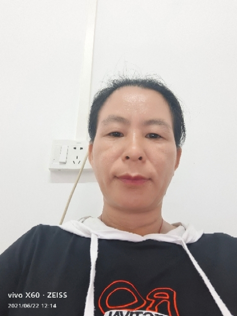 琼的第一张照片--昆明相亲服务中心