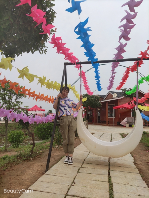 魏沐阳子的第二张照片--昆明相亲服务中心