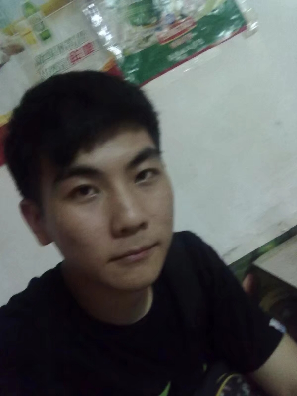 蜡笔小新的第三张照片--昆明相亲服务中心