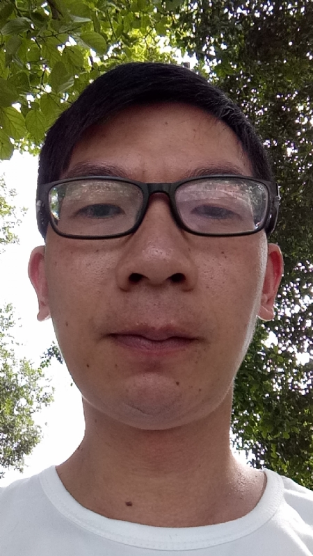 奋斗的第一张照片--昆明相亲服务中心