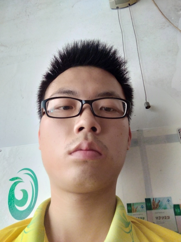 舒荷的第二张照片--昆明相亲服务中心