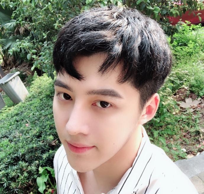 alading的第一张照片--昆明相亲服务中心