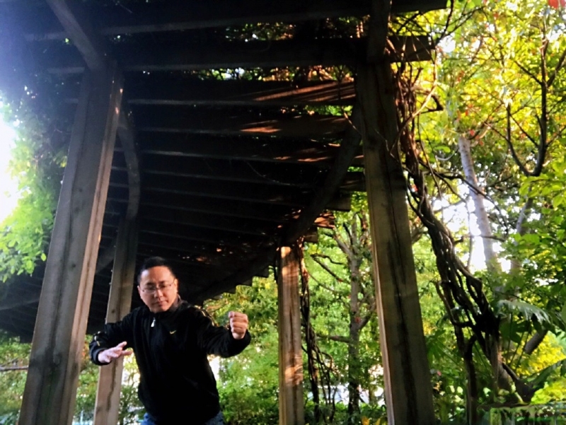 自故深情好受伤的第二张照片--昆明相亲服务中心