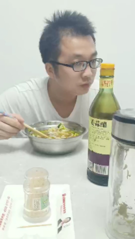 超超的第一张照片--昆明相亲服务中心