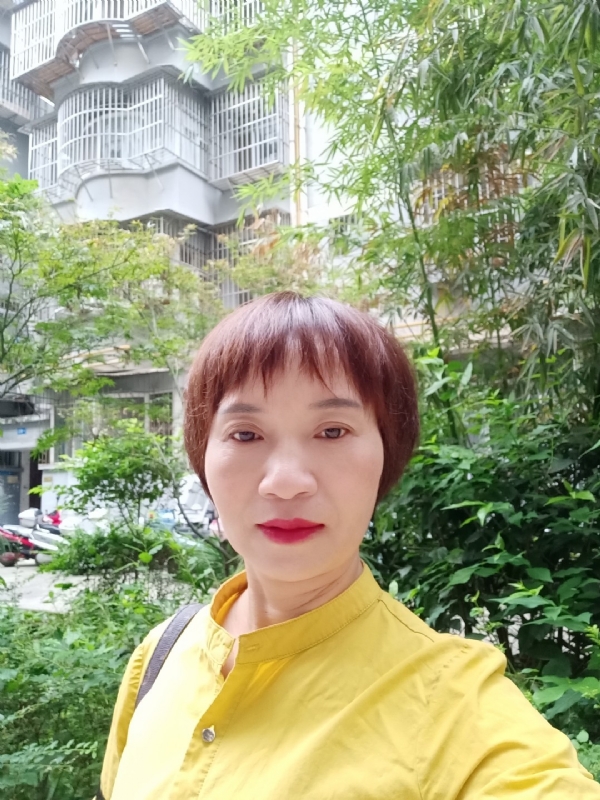 小瓶子的第二张照片--昆明相亲服务中心