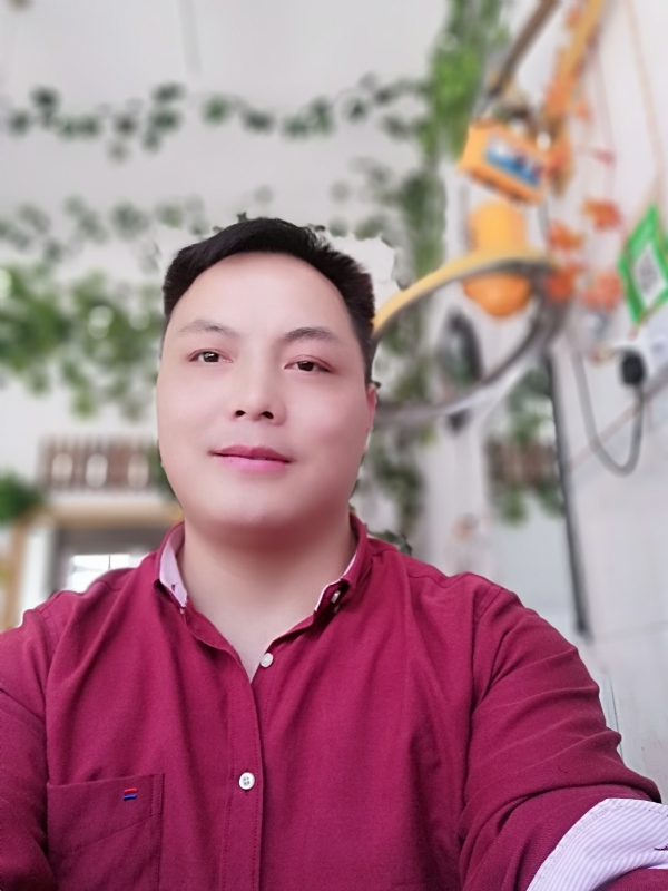 展梦飞翔XC的第一张照片--昆明相亲服务中心