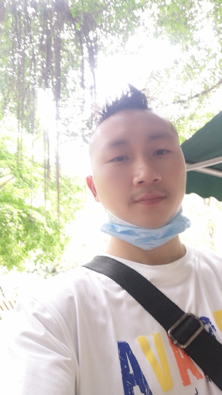 守望幸福的第一张照片--昆明相亲服务中心