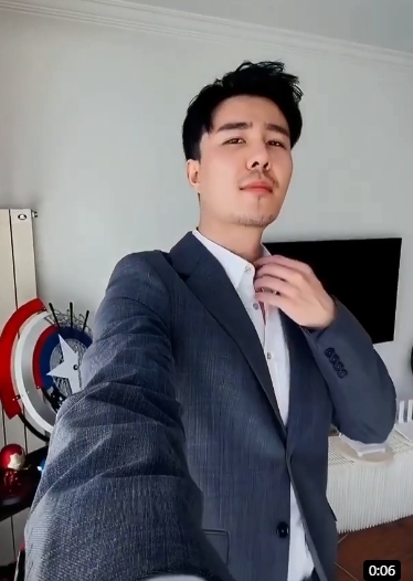 孤獨一郎的第一张照片--昆明相亲服务中心