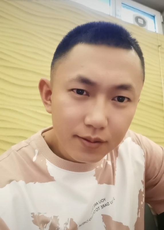 爱意随风起的第一张照片--昆明相亲服务中心