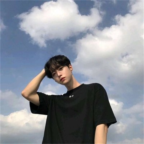 不忘初心的第一张照片--昆明相亲服务中心