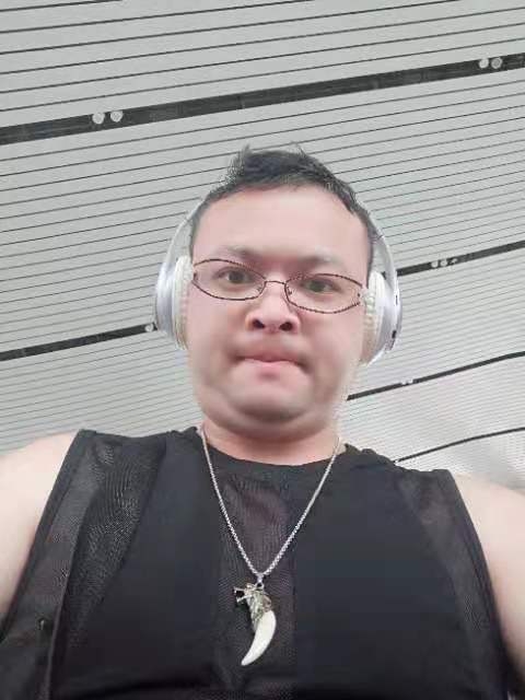 醉叶孤城的第一张照片--昆明相亲服务中心